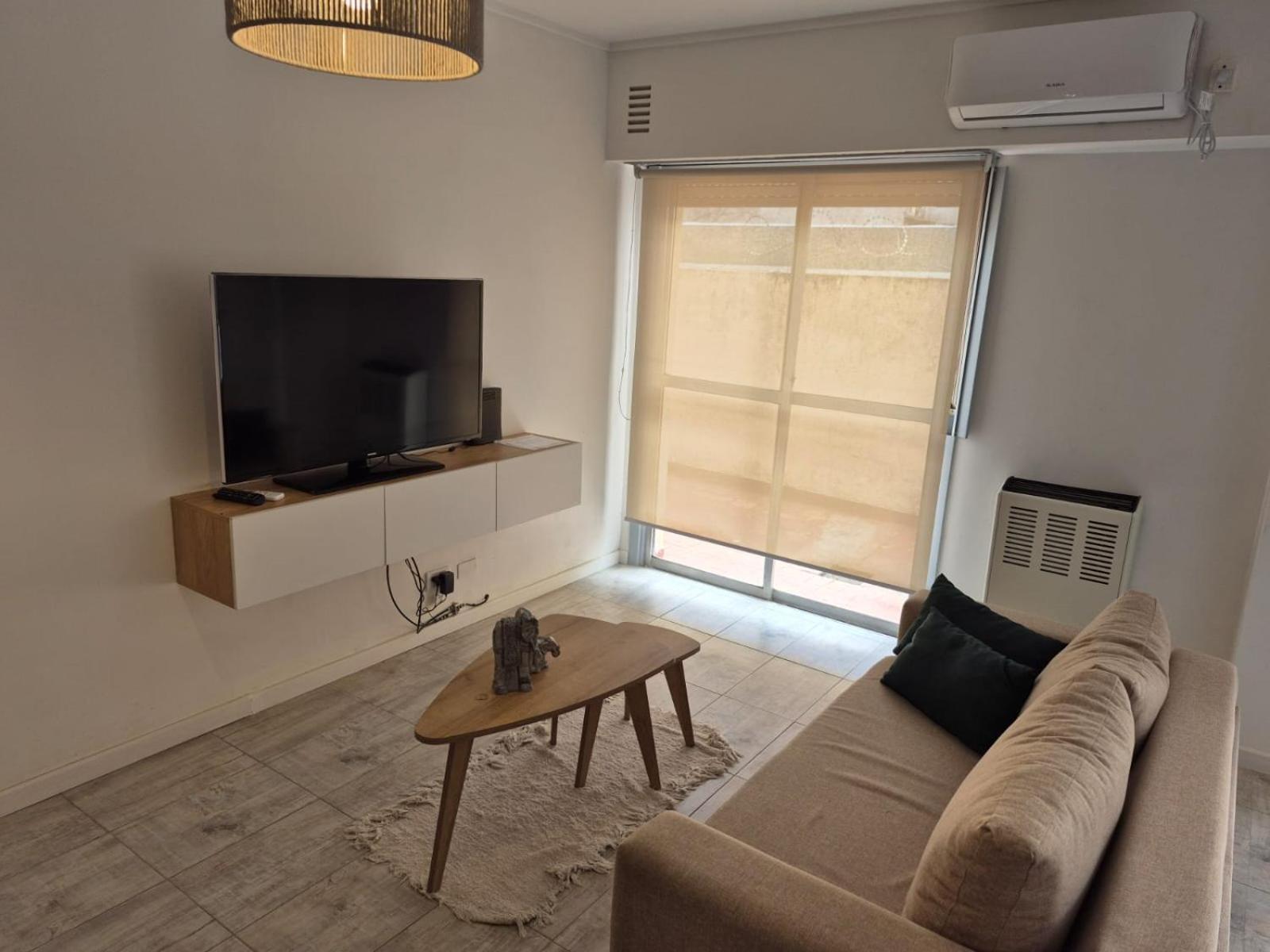 Apartment Dpto 2amb Zona La Perla Cicochera *